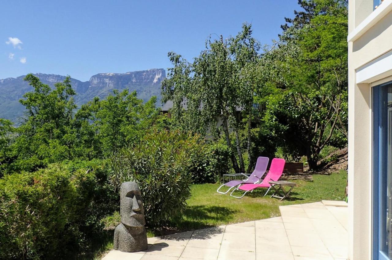 Le Belvédère : chambres et table d'hôtes Montmélian Extérieur photo